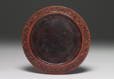 图片[3]-Round dish with lichee decor/ Carved red lacquerware-China Archive